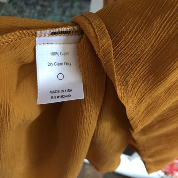 Amour Vert Onie Midi Dress - Picture 6 of 6